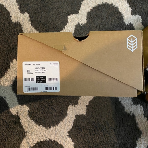 Call it Spring - Adaliwen Chelsea Boot in brown - Picture 5 of 5